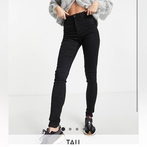 New Look Tall lift and shape skinny jeans in black